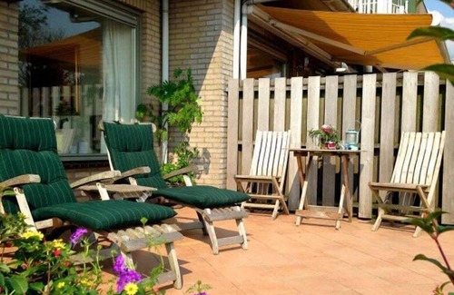 Groenlandsekade Apartment | Comfortable lakeside apartment near Amsterdam (27a)