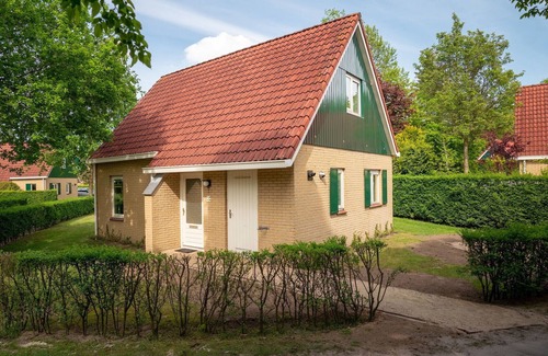 Diessen Cottage | Comfortable bungalow for 4 people