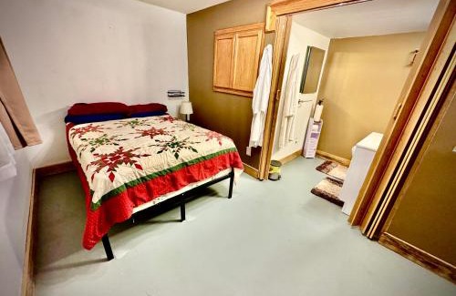 Keene Apartment | Comfortable one bedroom basement apartment in the woods