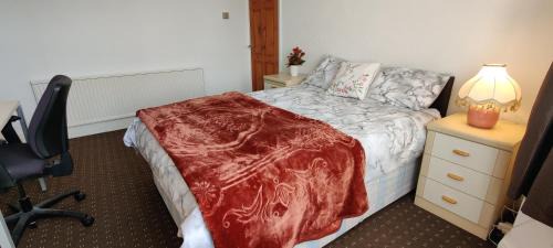Chadwell House | comfortable room