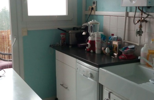 Ecrouves Apartment | Comfortable room with wifi, fan, additional heating