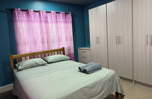 Honiara Bed & Breakfast | Comfortable Rooms at Lonely Hill Apartment