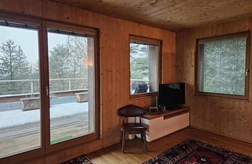 Hadersfeld Apartment | Comfortable stay with a terrace, panoramic view