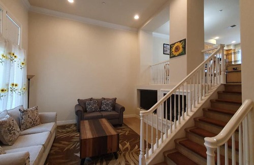 North San Jose House | Comfortable Stay In North San Jose - Solar Room