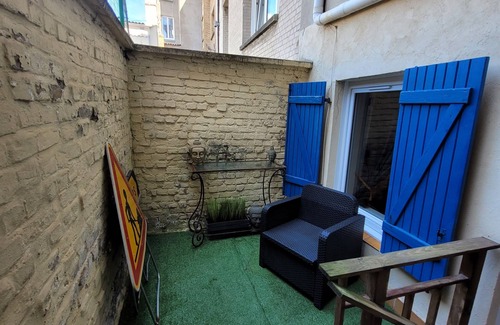 Dunkirk Apartment | Comfortable studio 50 meters from the beach