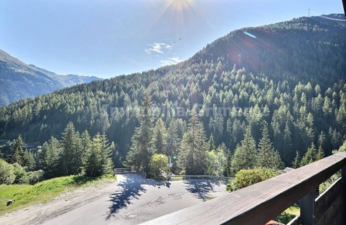 Grimentz Apartment | Comfortable studio on 2 levels for 2 to 4 people, living room with 1 divan bed, kitchen area with di
