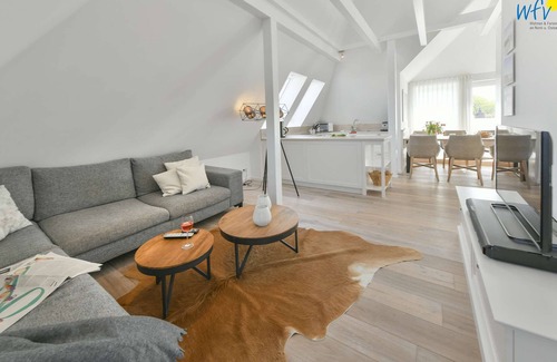 Wangerooge Apartment | Comfortable vacation apartment with sauna and south-facing balcony!