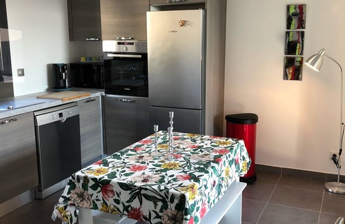 Aleria Villa | Comfortable villa with heated pool and spa between sea and mountains