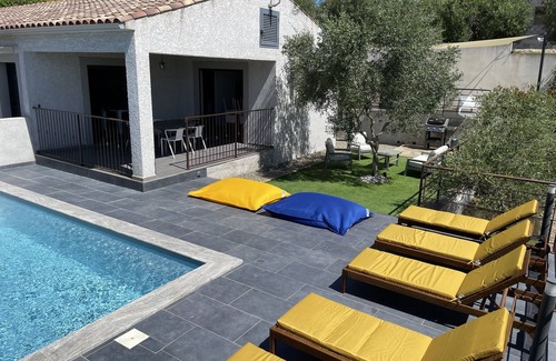 Aleria Villa | Comfortable villa with heated pool and spa between sea and mountains