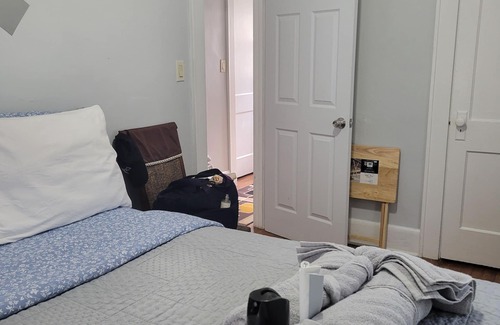 Roselle Bed & Breakfast | Comfortable with WiFi and AC in welcoming Roselle