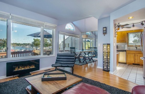 Douglas House | Comfortably Numb: Be Swept Away by Full Panoramic Views of the Saugatuck Harbor