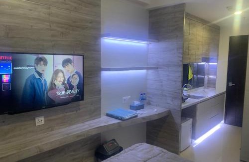 Lubuk Baja Apartment | COMFORTSTAY-Citra Plaza Nagoya #31-06 Sea View