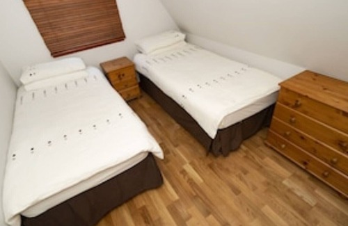 Inverkirkaig Ski Chalet | Comfy and Well Appointed Chalet 2