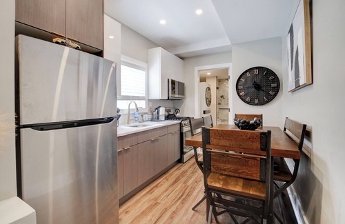 McGinley Square Apartment | Comfy Bright Peaceful 1BR - Minutes to NYC