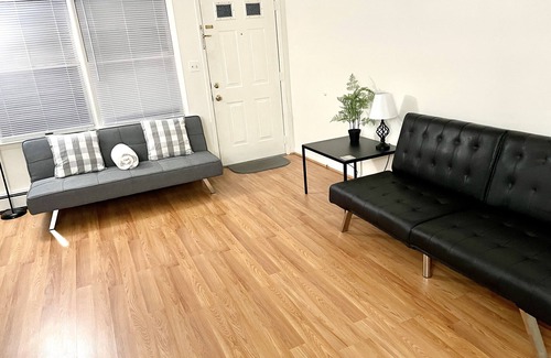 Hackensack Condo | Comfy, Clean & Spacious w/2 TVs, parking, laundry
