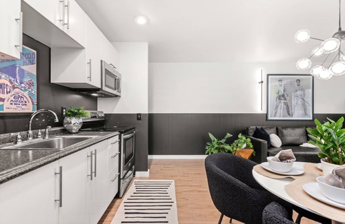 Melrose Condo | Comfy Condo in the 12 South area, 10 minutes to downtown, and 1 mile to Geodis