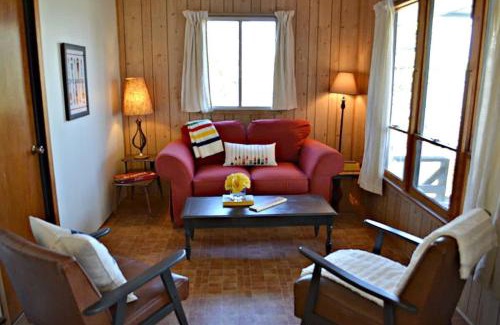 Carling House | Comfy Cottage in Georgian Bay - Rockwood #9