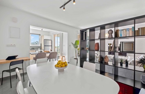 Konia Apartment | Comfy Cove Residence by Nomads