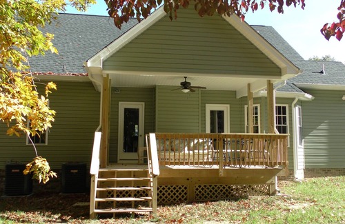 Mosby House | Comfy, Dog Friendly, 5 Bedrooms, Central Richmond, VA
