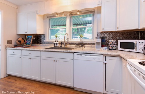 Candler Cottage | Comfy Dog Friendly Cottage w/Large Fenced Yard
