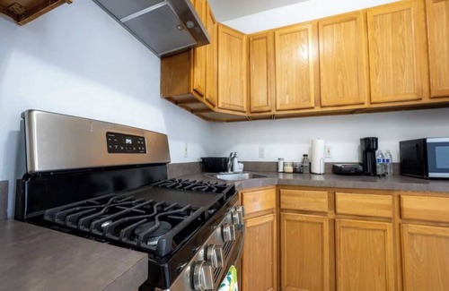 Passaic House | Comfy Family Home - Near NYC!