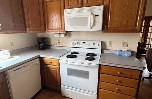 Bergland House | Comfy home on ORV/Snowmobile trail system and a perfect view of Lake Gogebic!