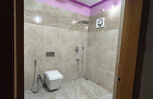 Bodh Gaya Apartment | Comfy, spacious flat