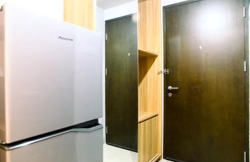 Cikarang Apartment | Comfy Studio Apartment No Kitchen Mustika Golf Residence By Travelio