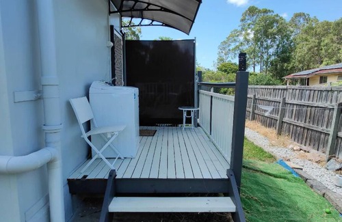 Brisbane Apartment | Comfy Studio Loft Suite, Mount Gravatt East