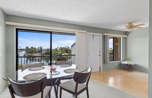 Shell Harbor House | Comfy Waterfront Condo at Tennisplace Sanibel