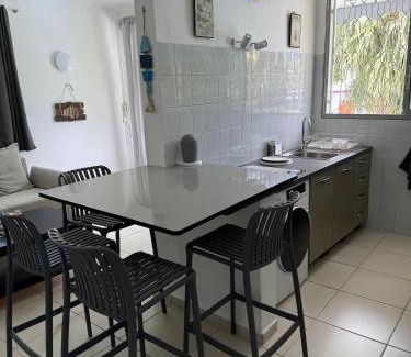 Sainte-Anne Apartment | COMME un POISSON