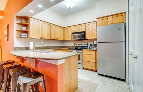 Highland Lake Estates Condo | Community Perks: Scenic Lake Travis Getaway!