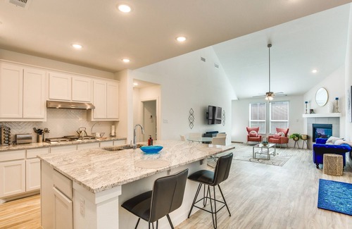 Royse City House | Community Pool Access: Royse City Retreat!