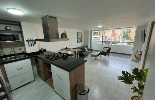 La Castellana Apartment | Comodo y amplio apartamento en Laureles