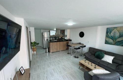 La Castellana Apartment | Comodo y amplio apartamento en Laureles