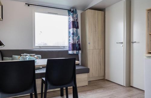 De Veenhoop Ski Chalet | Compact 4 person chalet in Friesland