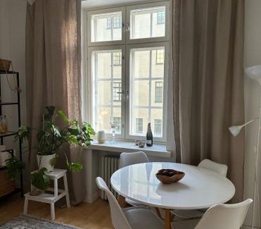 Toolo Apartment | Compact one-bedroom apartment in Taka-Töölö