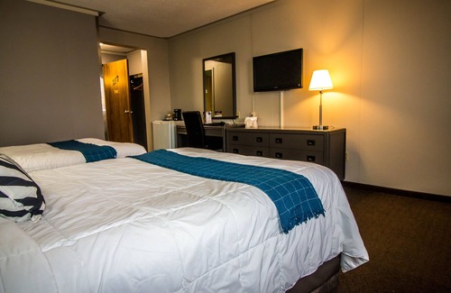 Hearst Hotel | Companion Hotel Motel