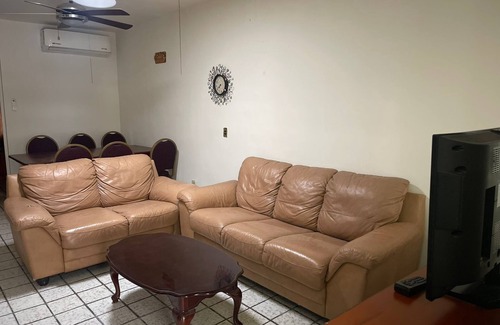 San Nicolas de los Garza House | COMPLETE HOUSE IN LAS PUENTES 12 SECTOR