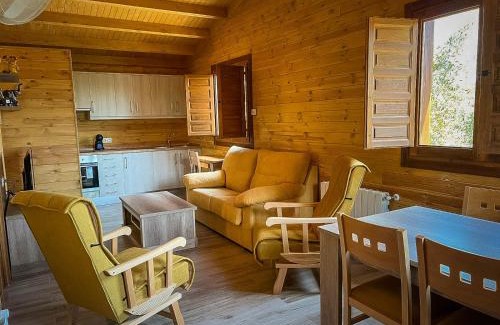 Elche De La Sierra House | Complejo Rural La Tejera