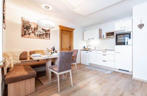 Piesendorf Apartment | Completely and attractively furnished flat