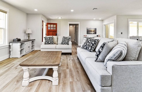Lompoc House | Completely remodeled 4 bedroom house with 2 car garage.