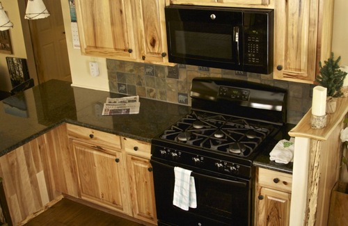 Wilmington Cottage | Completely renovated home with BRAND NEW HOT TUB. See pics
