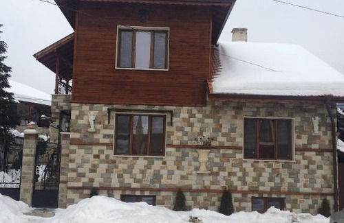 Etropole House | Complex Oazis