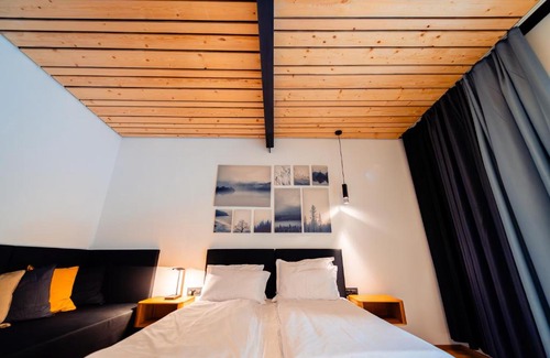 Uricani Hotel | Complexul Turistic Cheile Butii