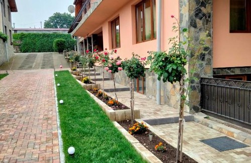 Apata Villa | Conacul Mihaly
