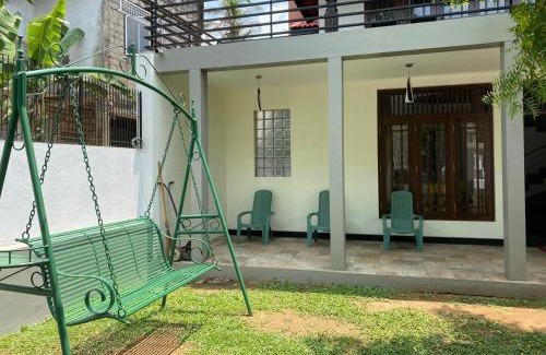 Homagama House | Conch Homestay