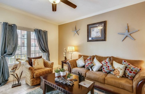 Galveston Condo | Condo ∙ 1 bedroom ∙ 4 guests