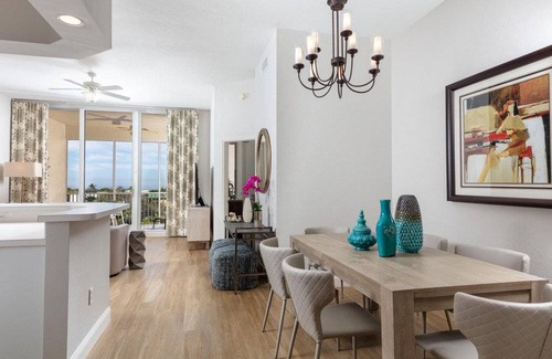 Vanderbilt Beach Condo | Condo ∙ 3 bedrooms ∙ 6 guests
