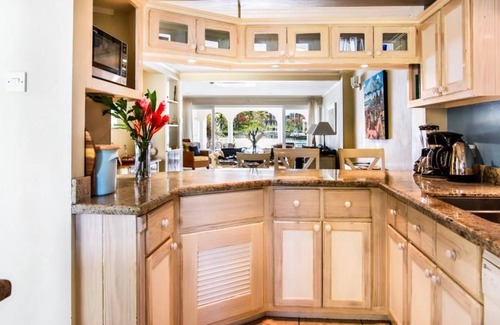 Rodney Bay Condo | Condo ∙ 3 bedrooms ∙ 6 guests